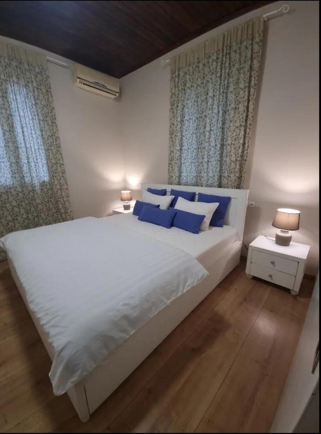Appartamento Casa Arokaria Pendarianá Esterno foto